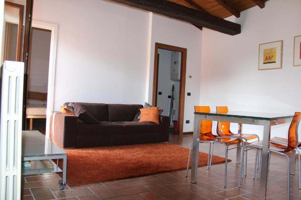 Bilocale Salice Terme Apartment Exterior foto