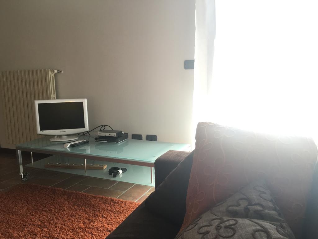 Bilocale Salice Terme Apartment Exterior foto