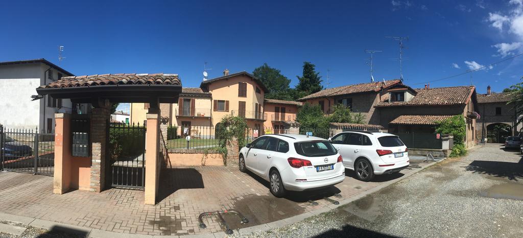 Bilocale Salice Terme Apartment Exterior foto