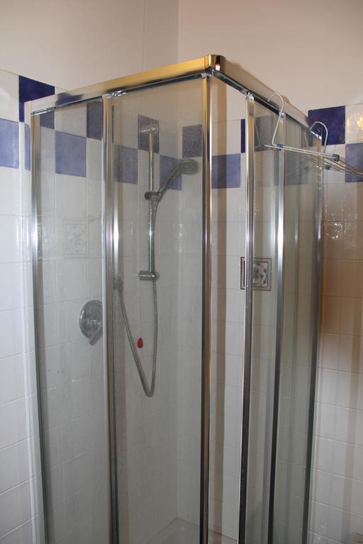 Bilocale Salice Terme Apartment Exterior foto