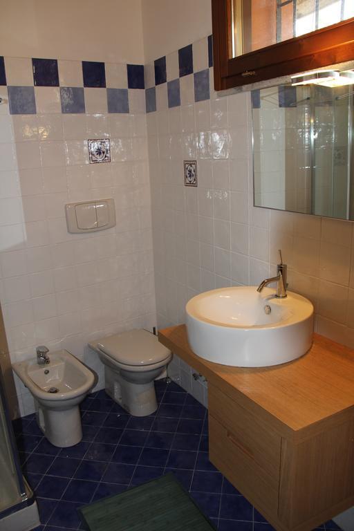 Bilocale Salice Terme Apartment Exterior foto