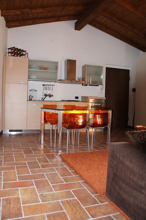 Bilocale Salice Terme Apartment Exterior foto